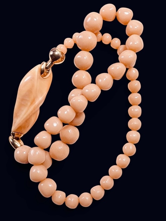 Trifari Jewelry - Vintage Trifari Necklace Chunky Blush Colored Lucite 70s By Kunio Matsumoto 31”